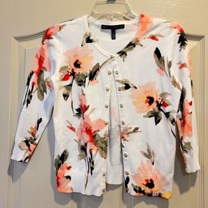 White House Black Market Floral Printed Snap front Cardigan Size S
